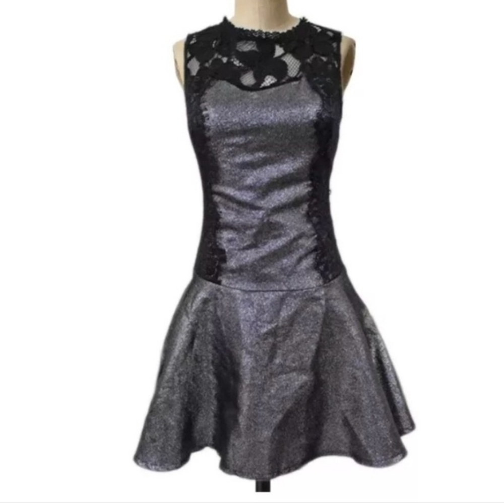 ASTR NWT lace metallic mini dress large open back sparkles